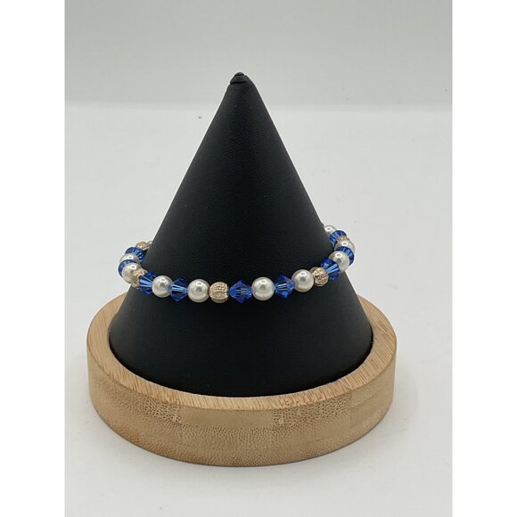 Blue & White Beaded Bracelet With Lobster Clasp - Picture 1 of 3